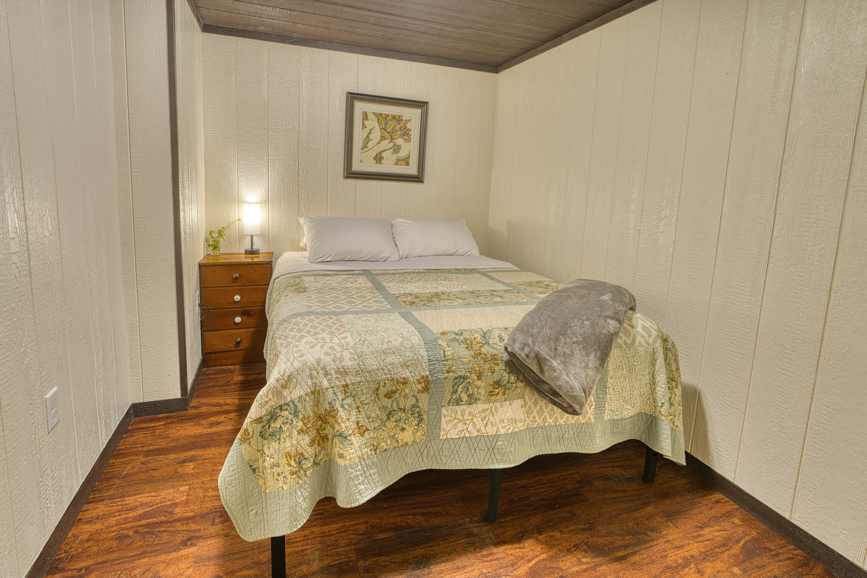 rental photo