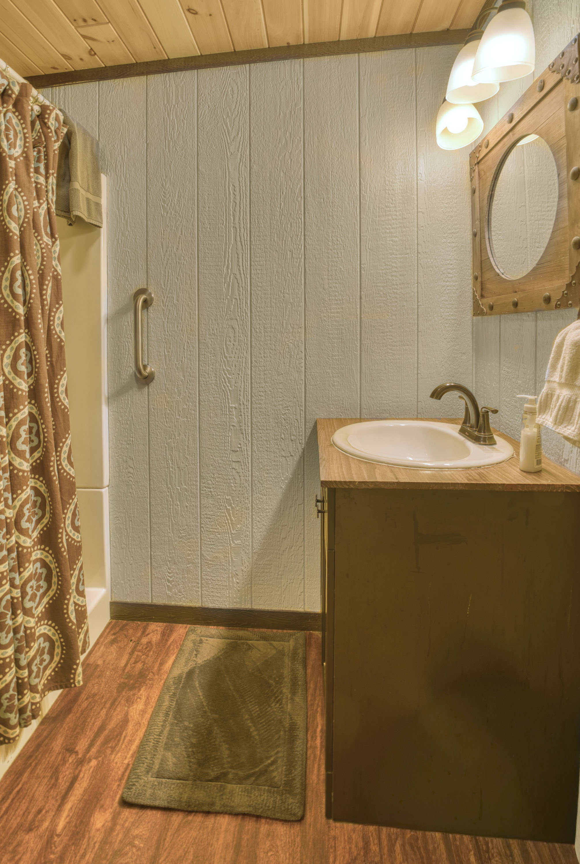 rental photo
