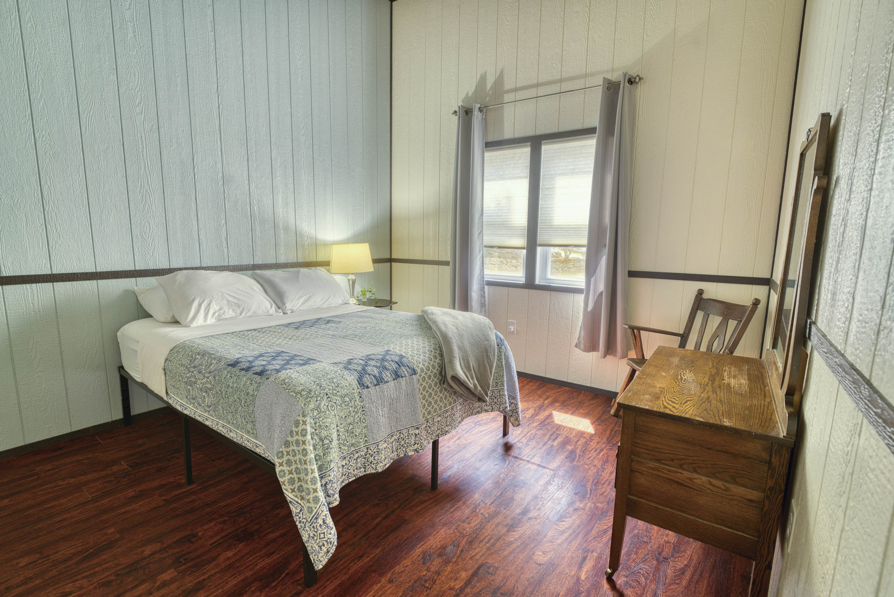rental photo