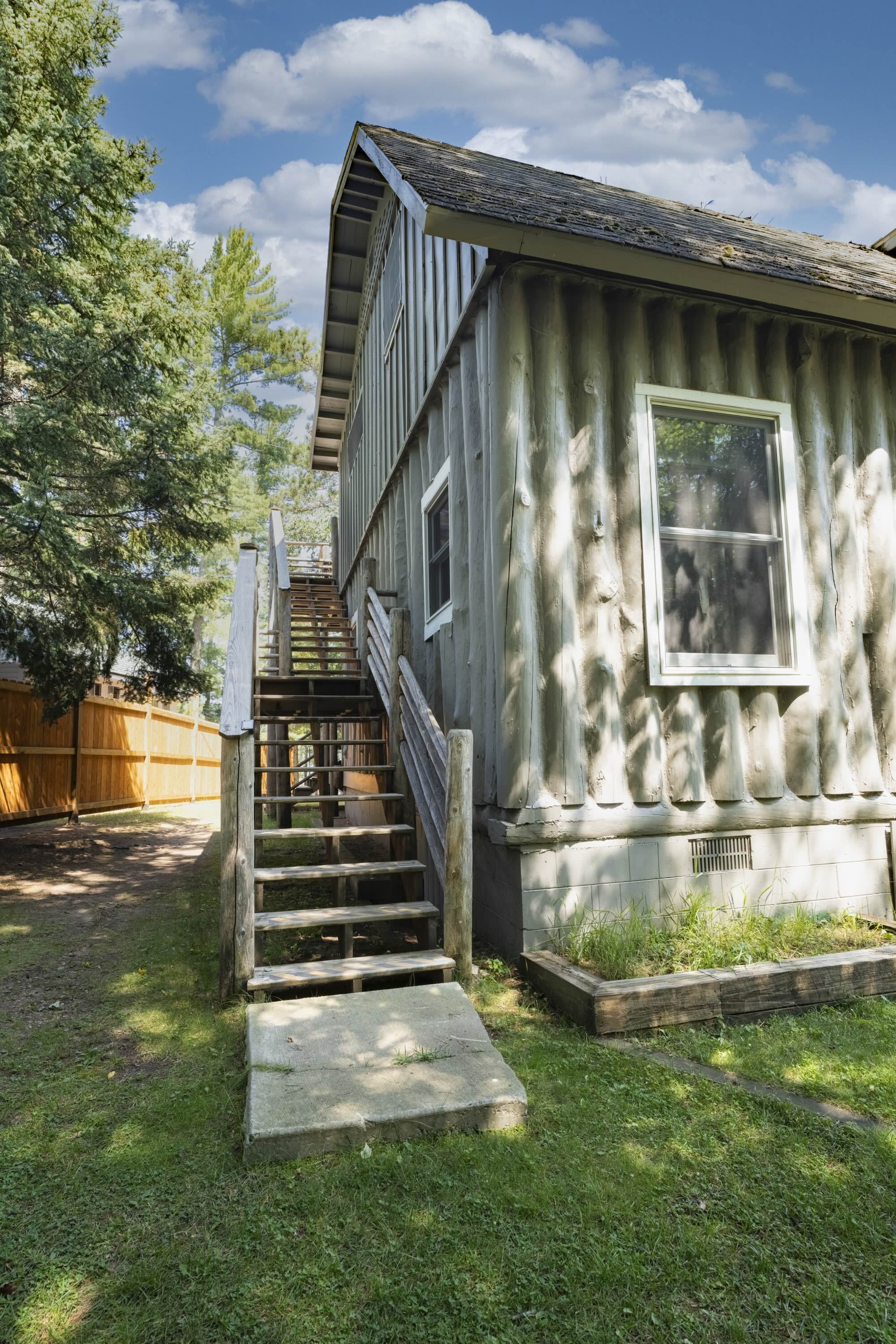 rental photo