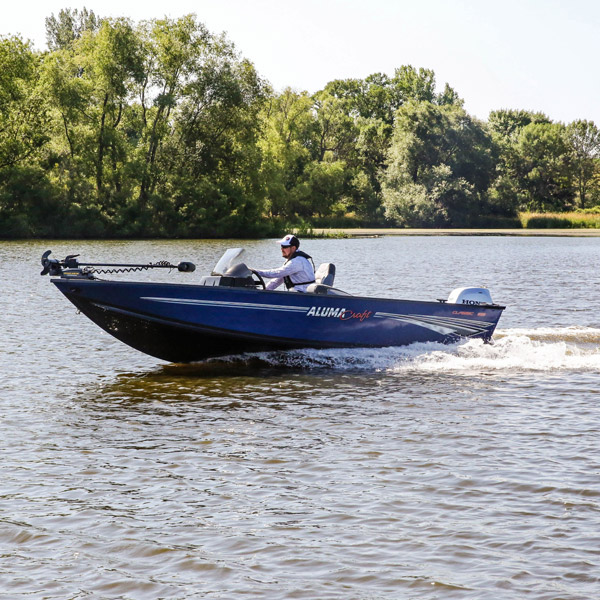 Deluxe Fishing Boat