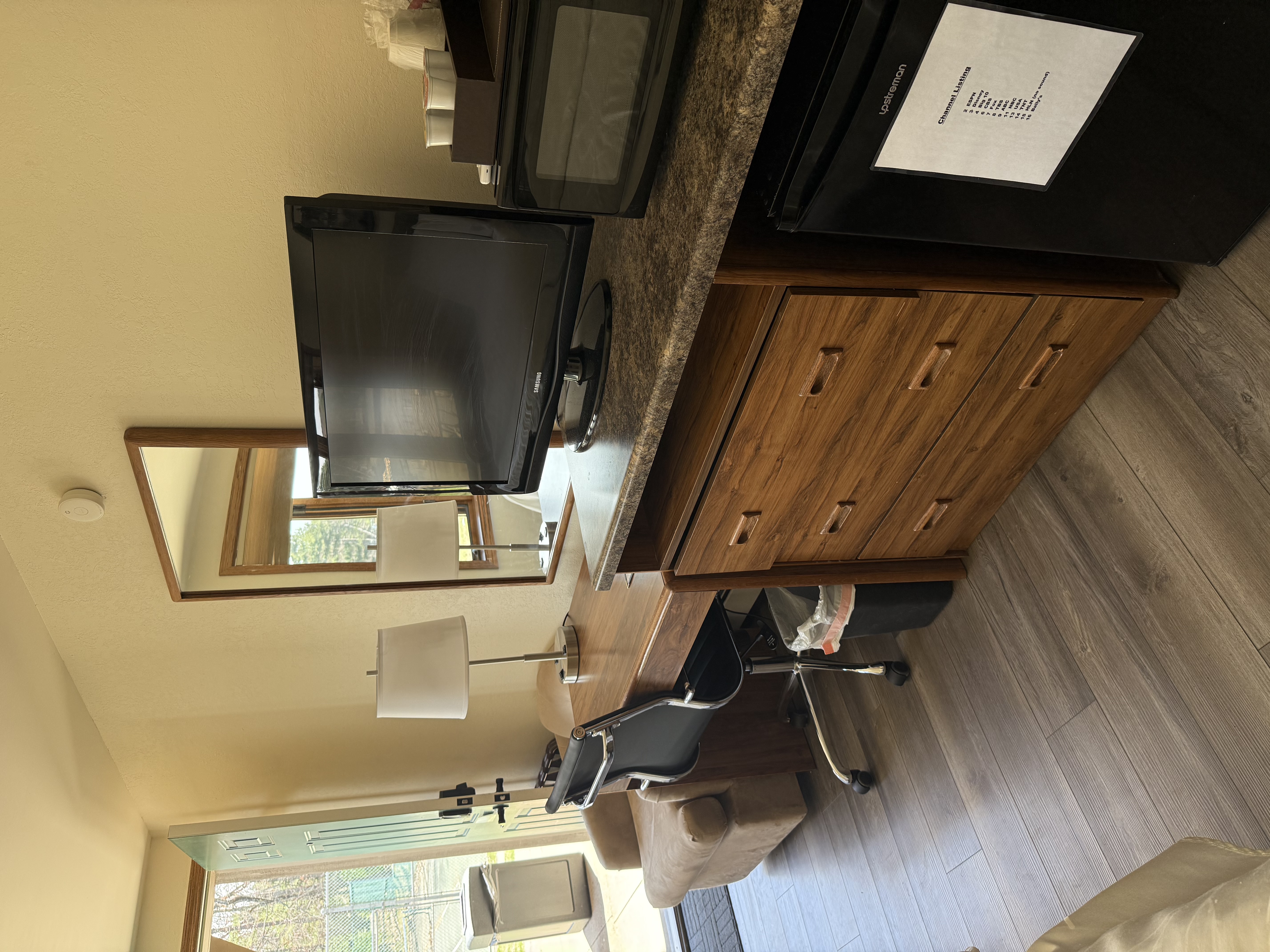 rental photo