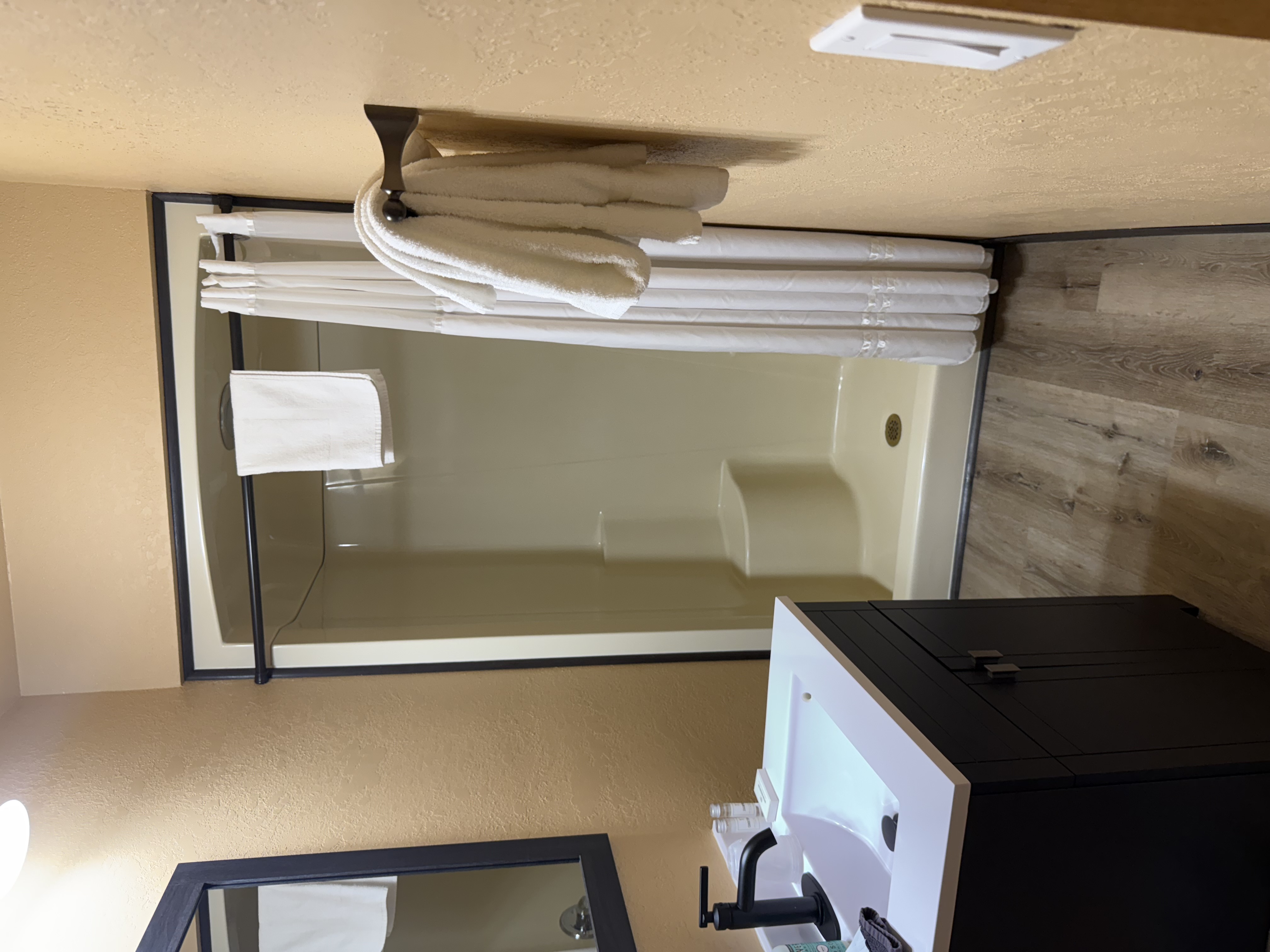 rental photo