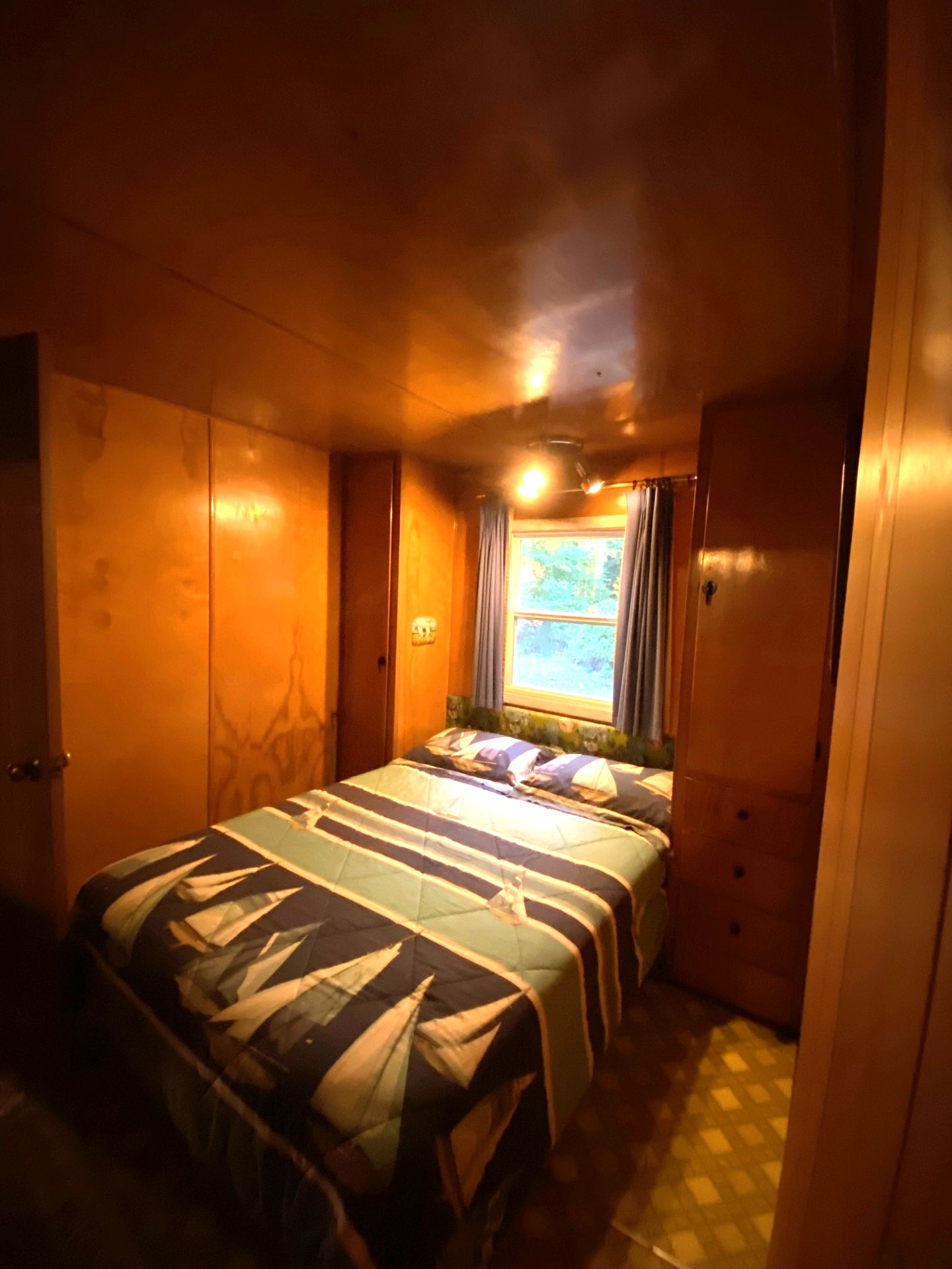rental photo