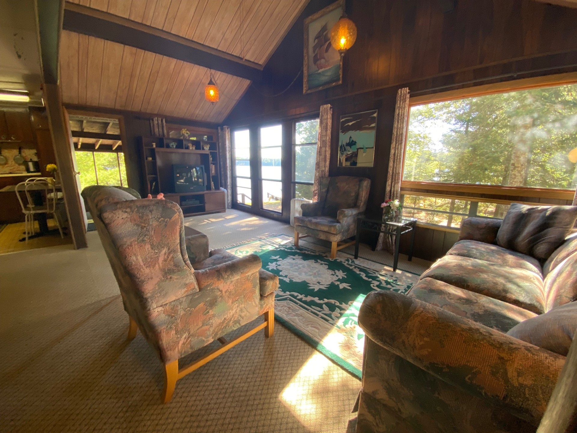 rental photo