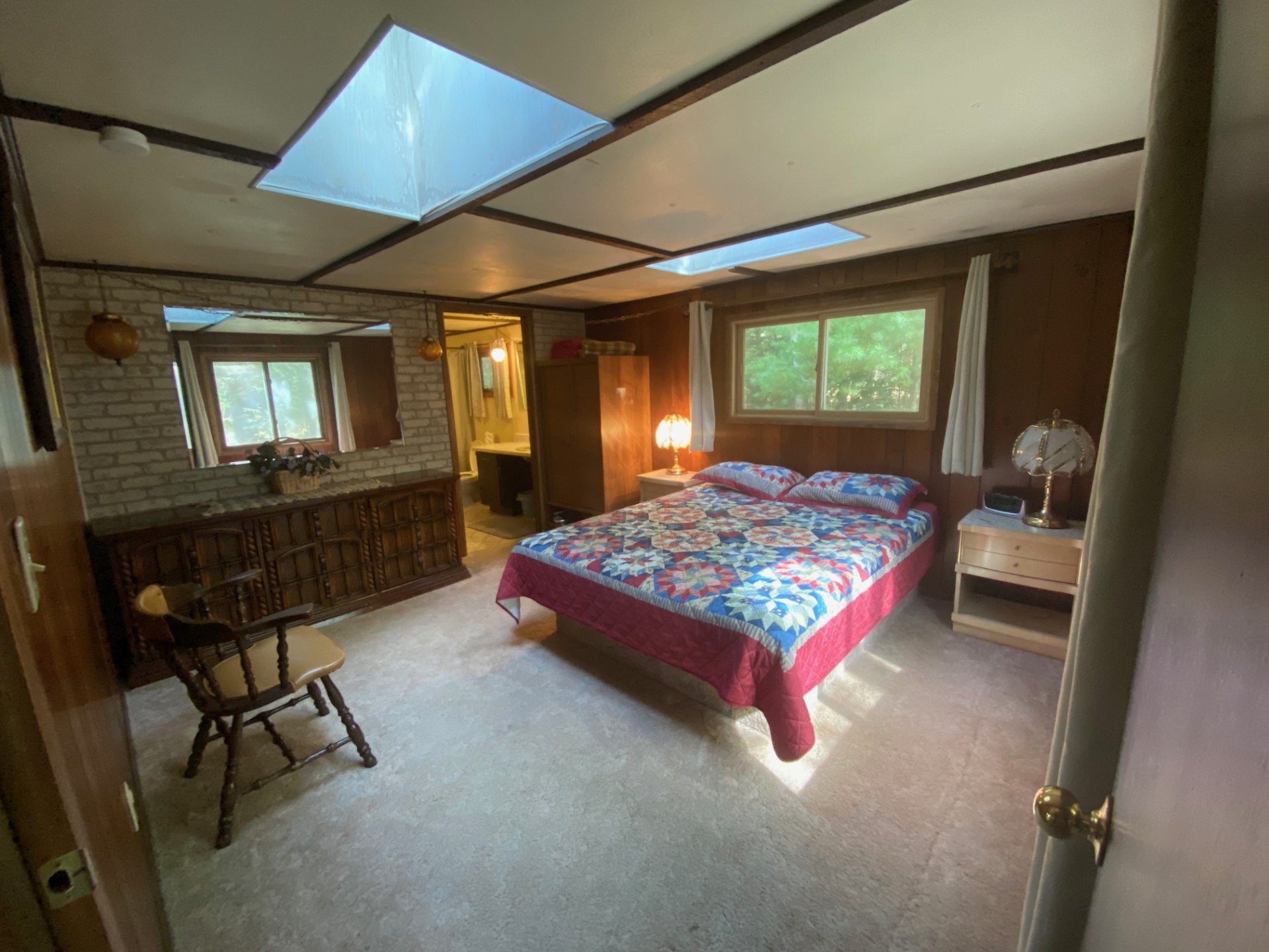 rental photo
