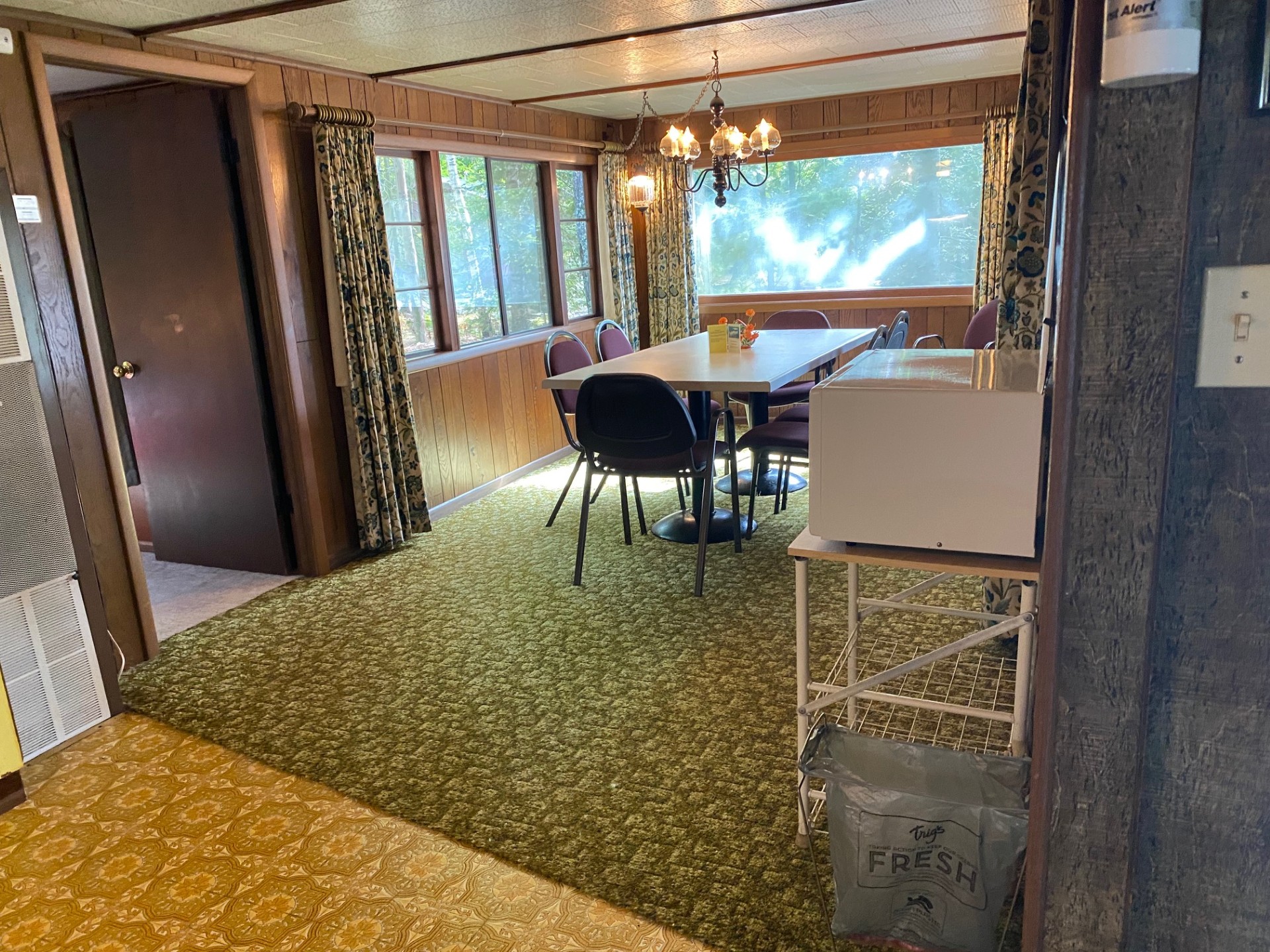 rental photo