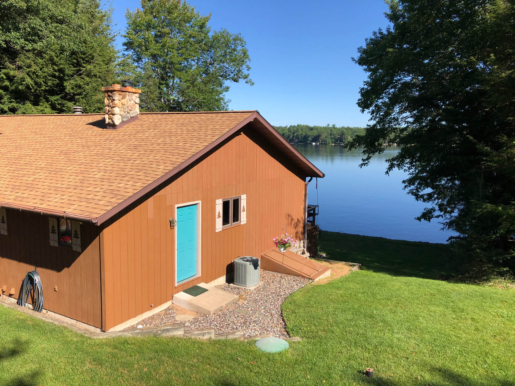rental photo
