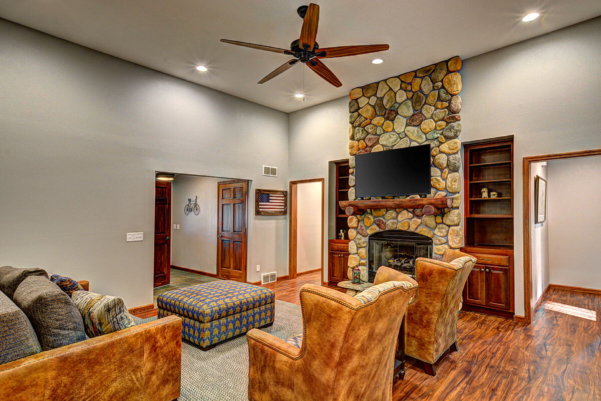 rental photo